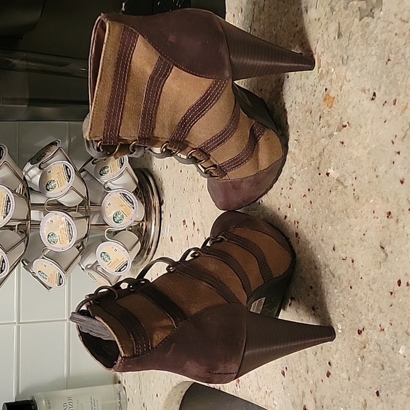 Aldo open toe tie up booties - Picture 5 of 6